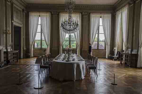 Francia - Compiegne 16 - castillo de Compiegne - El Comedor del Emperador.jpg